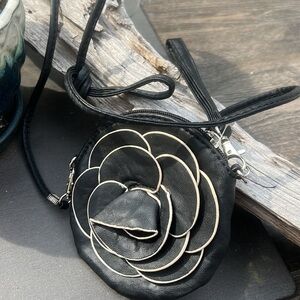 Mini Flower Black Bag Crossbody
